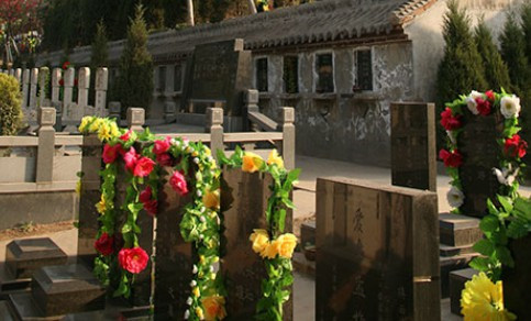 西安壽陽(yáng)山墓最低價(jià)多少_西安壽陽(yáng)山墓園價(jià)格