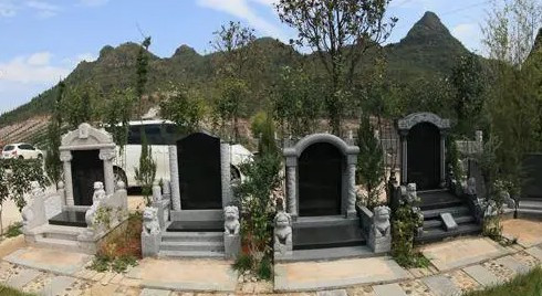 西安市長安區(qū)骨灰墓園掃墓服務